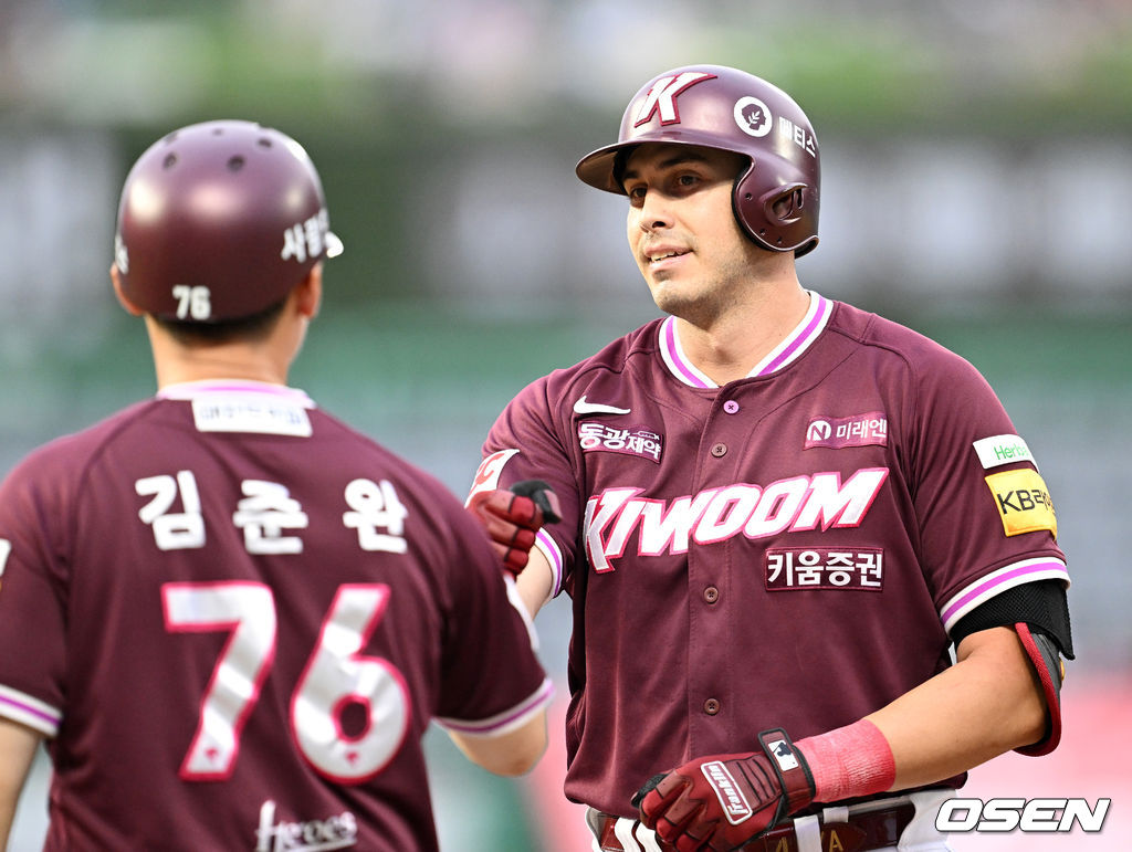 이게 적시타가 돼? 멋쩍은 미소 지은 카디네스
