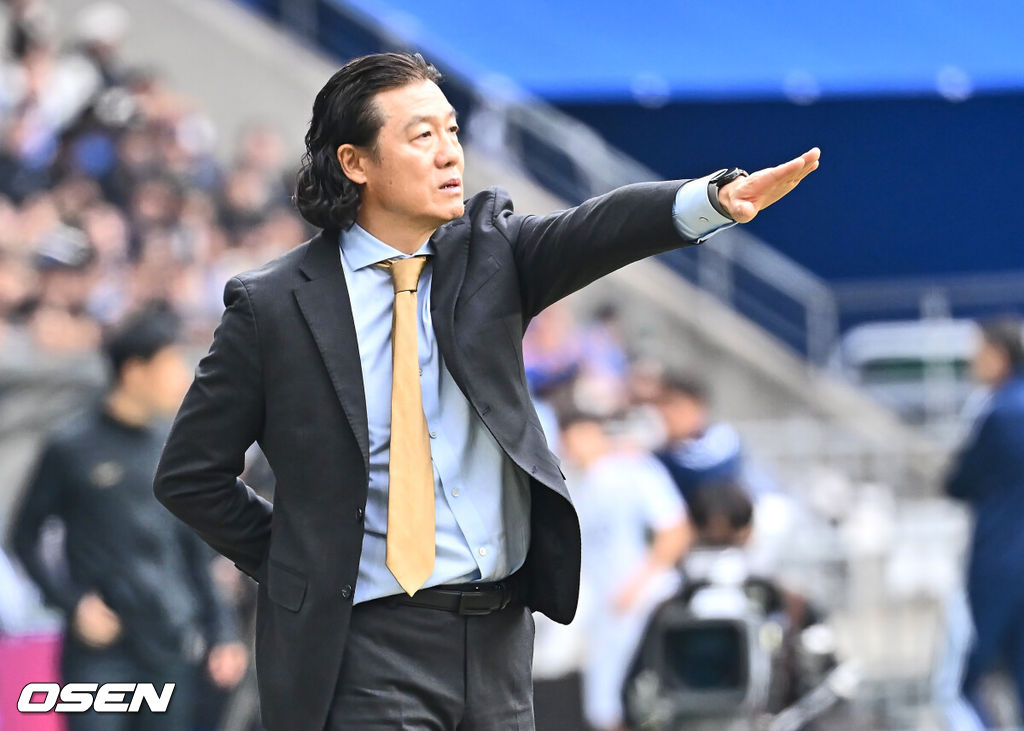 울산 HD 김판곤 감독 067 2025.03.01 / foto0307@osen.co.kr