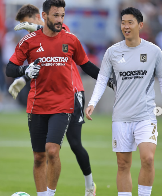 [사진] 위고 요리스와 손흥민 / LFC 소셜 미디어 계정