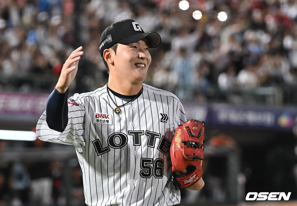 롯데 자이언츠 최준용 017 2025.07.27 / foto0307@osen.co.kr