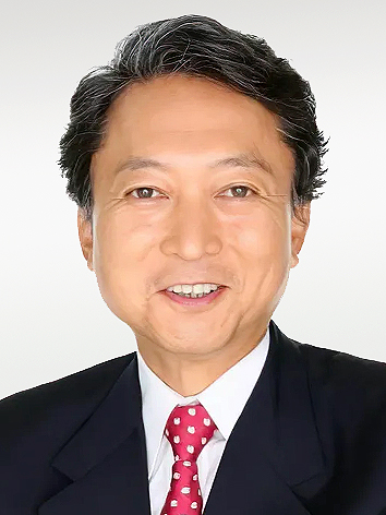 우석대가 21일 오후 3시 전주캠퍼스 문화관 2층 아트홀에서 하토야마 유키오 전 일본 총리에게 명예 경영학 박사학위를 수여한다. / 우석대