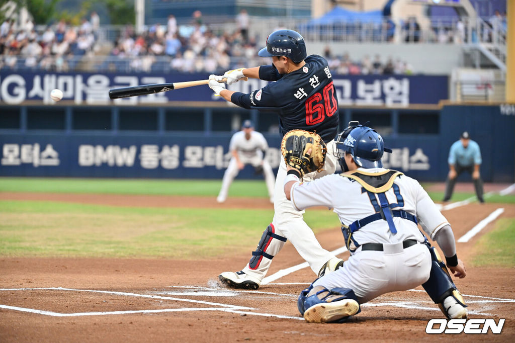 롯데 자이언츠 박찬형 038 2025.08.22 / foto0307@osen.co.kr
