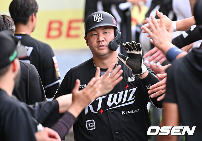 [OSEN=대구, 이석우 기자]  KT 위즈 장성우 033 2025.06.15 / foto0307@osen.co.kr