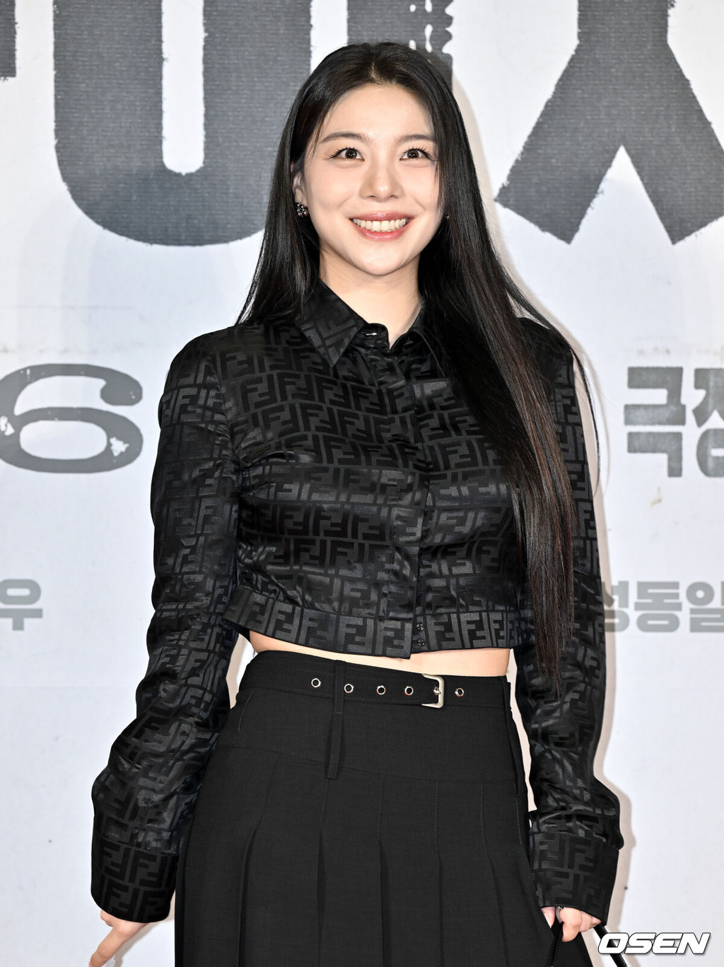 영화 '하이재킹(김성한 감독)’ 쇼케이스 및 VIP 시사회 포토월 행사가 18일 오후 서울 강남구 메가박스 코엑스에서 열렸다.‘하이재킹’은 1971년 대한민국 상공, 여객기가 공중 납치되면서 벌어지는 극한의 상황을 담은 영화로, 오는 21일 개봉한다.가수 에일리가 포즈를 취하고 있다. 2024.06.18 /cej@osen.co.kr