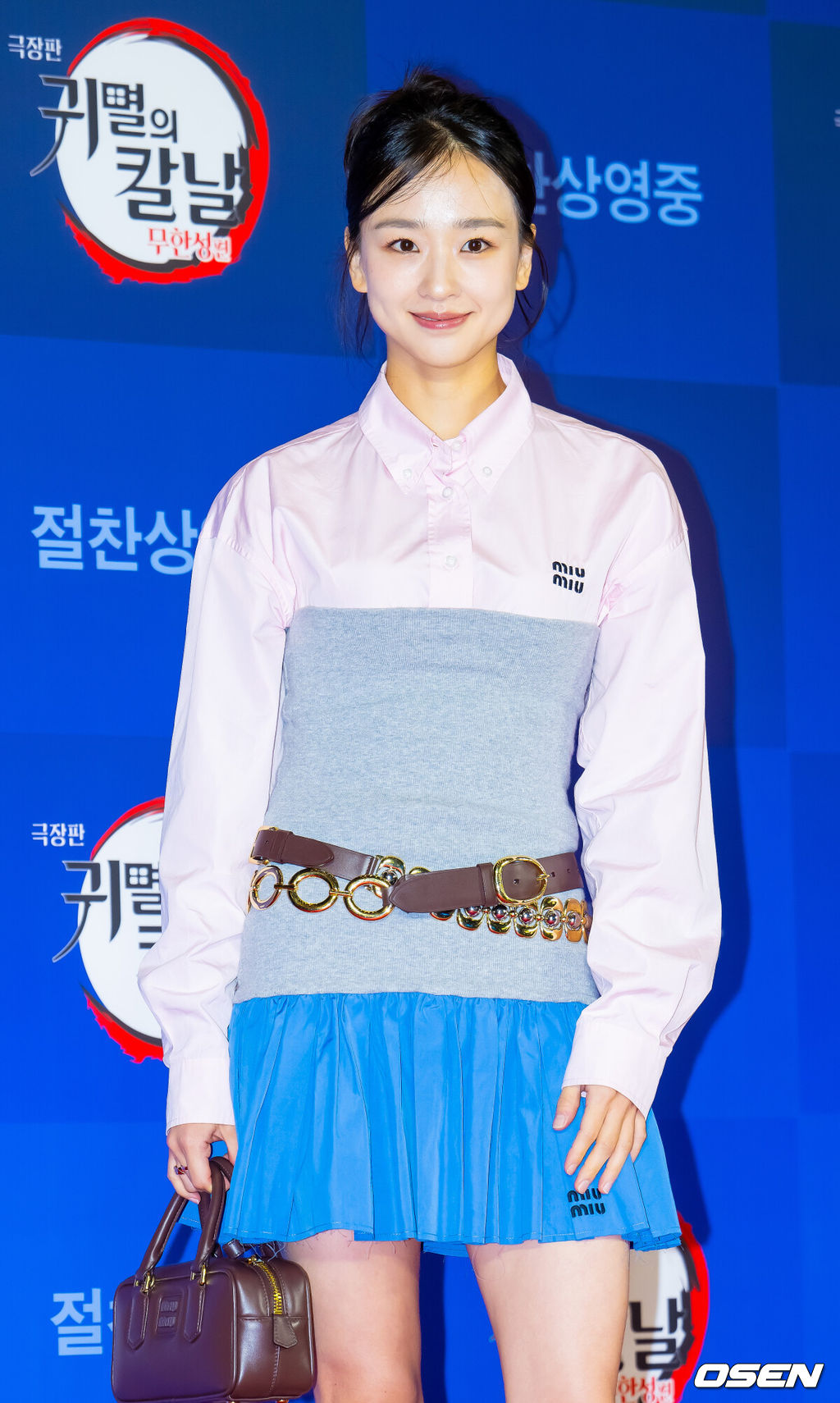 30일 오후 서울 용산아이파크몰 내 용산 CGV에서 영화 '극장판 귀멸의 칼날: 무한성편' 레드카펫 포토월 행사가 진행됐다.<br /><br />이날 '극장판 귀멸의 칼날: 무한성편'의 성우 하나에 나츠키(탄지로 역), 시모노 히로(젠이츠 역)와 국내 스타 셀럽들이 참석해 자리를 빛냈다.<br /><br />전 리듬체조 선수 손연재가 포즈를 취하고 있다. 2025.08.30 / rumi@osen.co.kr