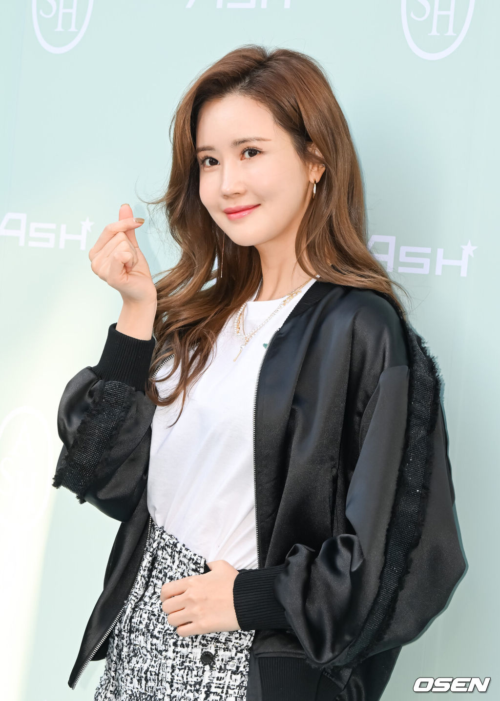 3일 오후 서울 성수동 코사이어티에서 브랜드 아쉬(ASH) 프리젠테이션 행사가 진행됐다.<br /><br />배우 이다해가 포즈를 취하고 있다 . 2023.02.03 / soul1014@osen.co.kr