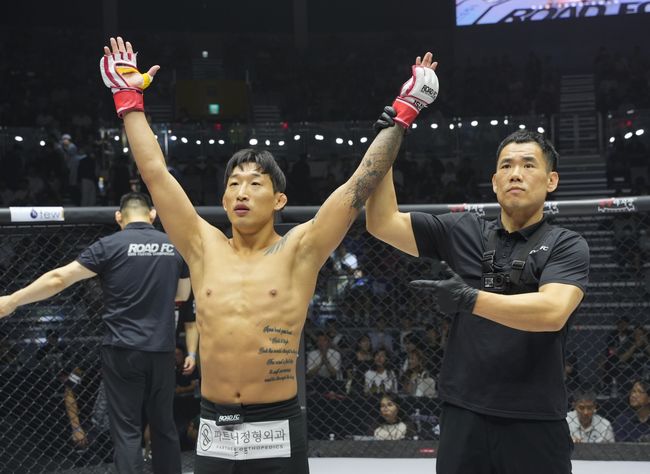 로드FC 공무원 한상권(29, 김대환MMA)이 러시아 챔피언을 상대로 승리해 언더독의 평가를 뒤집겠다고 다짐했다. / 로드FC