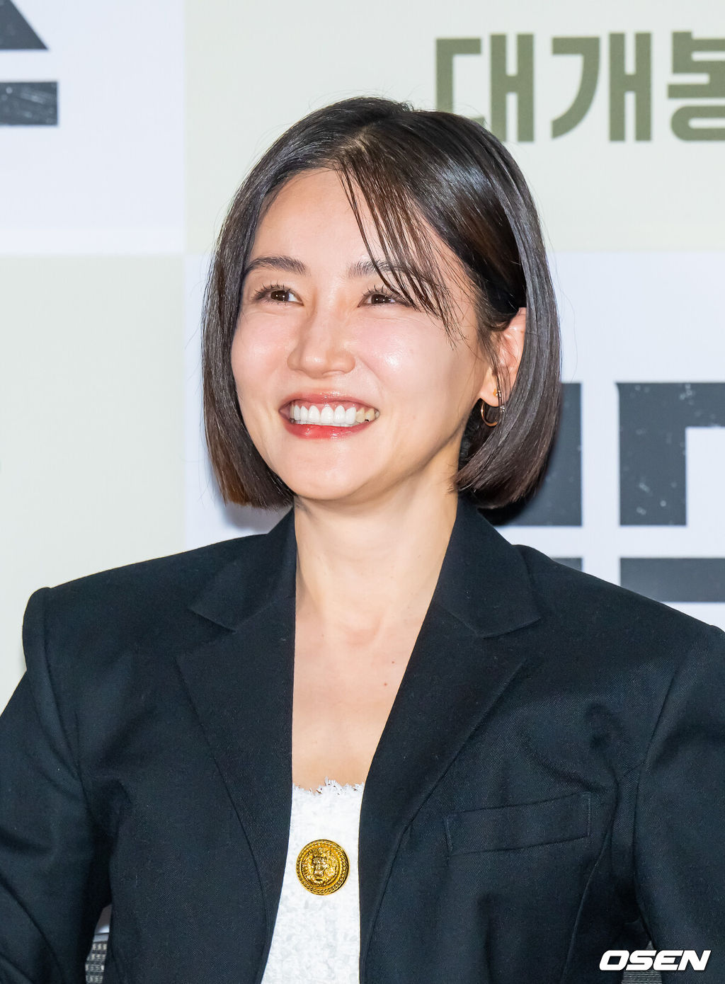 24일 오후 서울 롯데시네마 월드타워점에서  영화 ‘보스’ 언론시사회가 진행됐다.'보스'는 조직의 미래가 걸린 차기 보스 선출을 앞두고 각자의 꿈을 위해 서로에게 보스 자리를 치열하게 양보하는 조직원들의 필사적인 대결을 그린 코믹 액션 영화로 오는 10월 3일 개봉된다.배우 황우슬혜가 미소 짓고 있다. 2025.09.24 / soul1014@osen.co.kr
