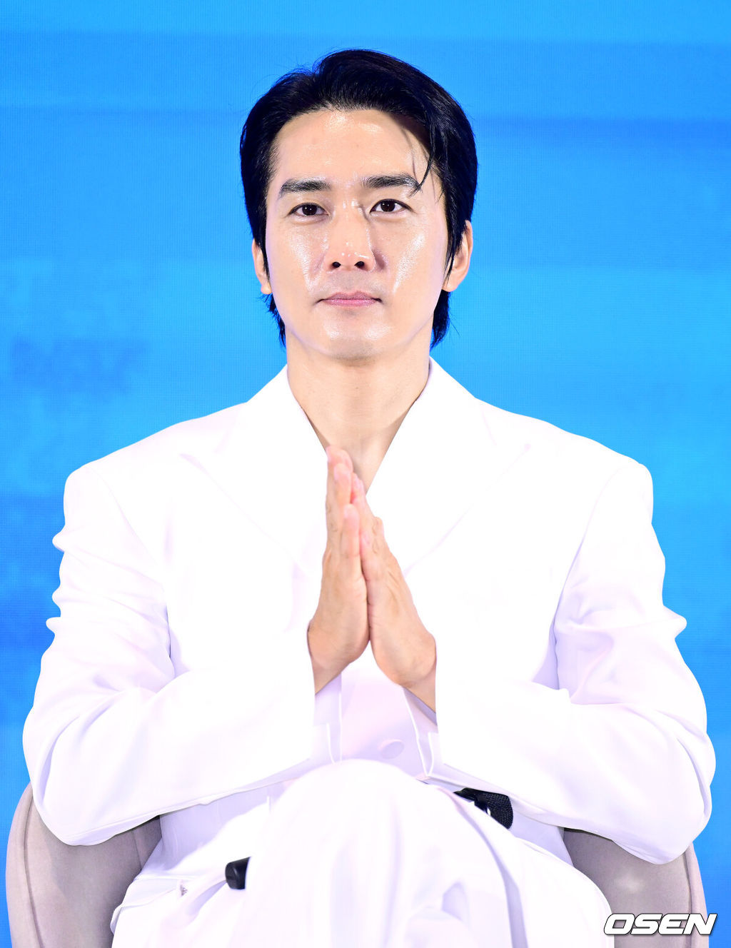 12일 오후 서울 신도림동 더 세인트에서 GENIE TV 오리지널 드라마 ‘금쪽같은 내 스타’ 제작발표회가 열렸다.‘금쪽같은 내 스타’는 대한민국 최고의 톱스타가 하루아침에 평범한 중년 여성이 된 후 펼쳐지는 눈물 콧물 휘날리는 세월 순삭 로맨틱 코미디다.배우 송승헌이 끝인사를 전하고 있다. 2025.08.12 / draemer@osen.co.kr