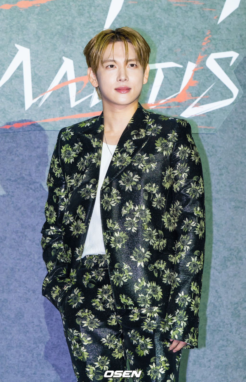 25일 오후 서울 롯데시네마 건대입구에서 넷플릭스 영화 ‘사마귀’ 제작보고회가 진행됐다.모든 룰이 무너진 살인청부업계에 긴 휴가 후 컴백한 A급 킬러 ‘사마귀’와 그의 훈련생 동기이자 라이벌 ‘재이’ 그리고 은퇴한 레전드 킬러 ‘독고’가 1인자 자리를 놓고 벌이는 대결을 그린 액션으로 배우 임시완과 박규영, 조우진이 출연한다.배우 임시완이 포즈를 취하고 있다. 2025.09.25 / soul1014@osen.co.kr