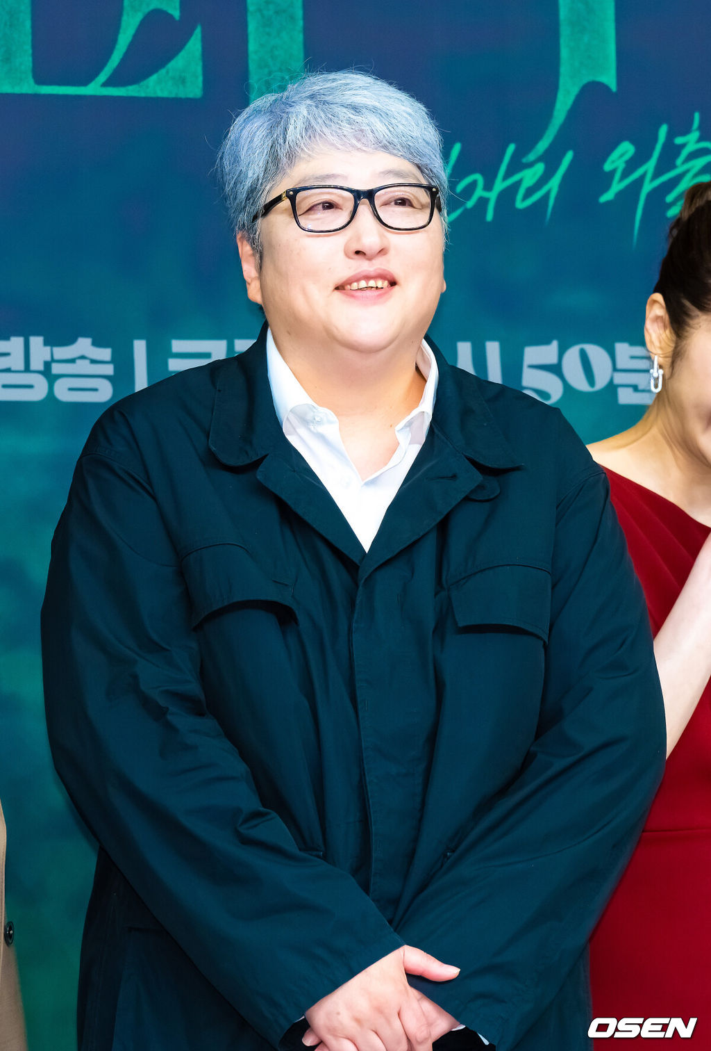 4일 오후 서울 목동 SBS 사옥에서 SBS 금토드라마 ‘사마귀: 살인자의 외출’ 제작발표회가 진행됐다.   배우 고현정과 장동윤이 출연하는 드라마 ‘사마귀: 살인자의 외출’은 잔혹한 연쇄살인마 ‘사마귀’가 잡힌 지 20여 년이 지나 모방범죄가 발생하고, 이 사건 해결을 위해 한 형사가 평생 증오한 ‘사마귀’인 엄마와 예상 못한 공조수사를 펼치며 벌어지는 고밀도 범죄 스릴러다.변영주 감독이 포즈를 취하고 있다  2025.09.04 / soul1014@osen.co.kr