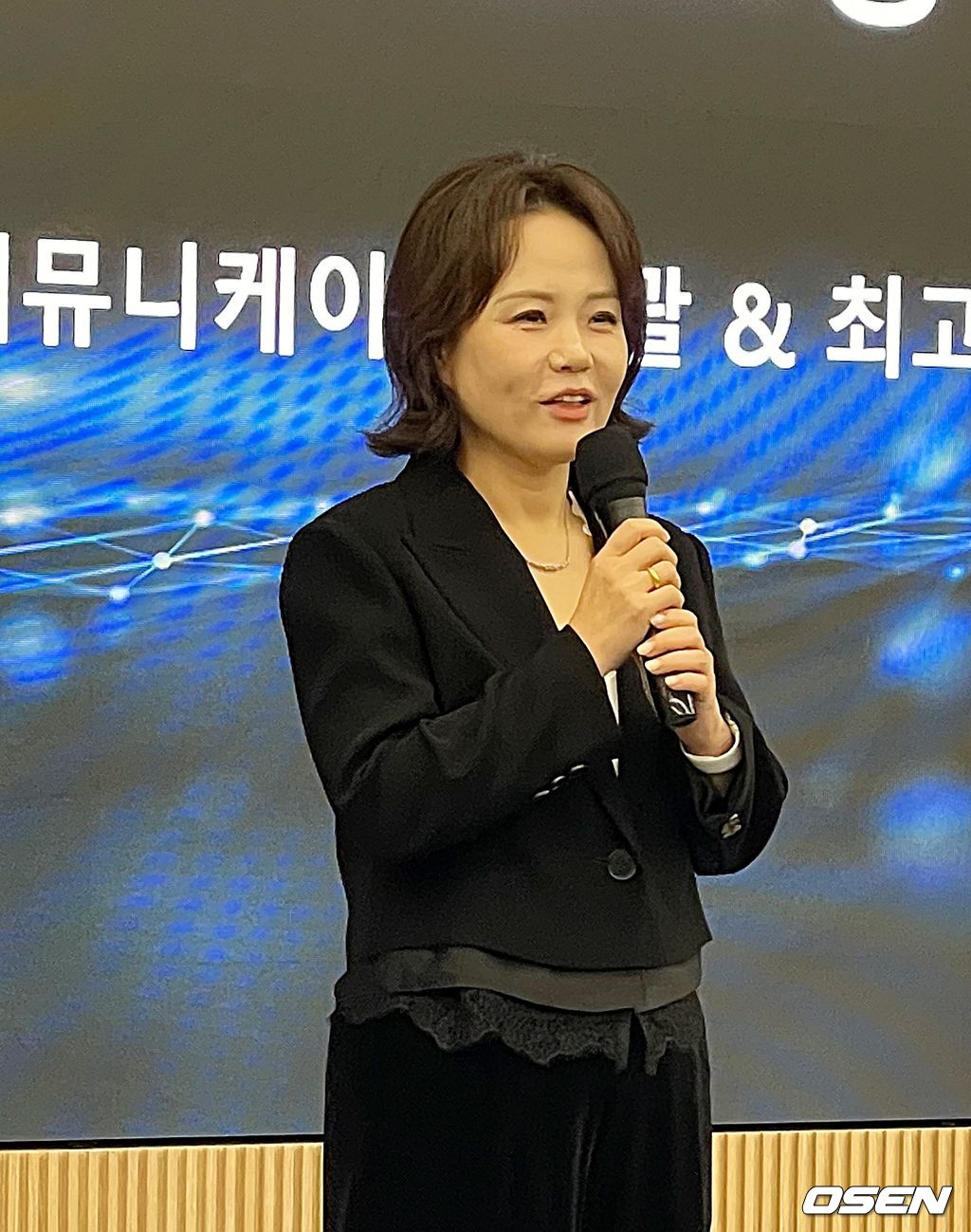 GM 한국사업장 윤명옥 전무.