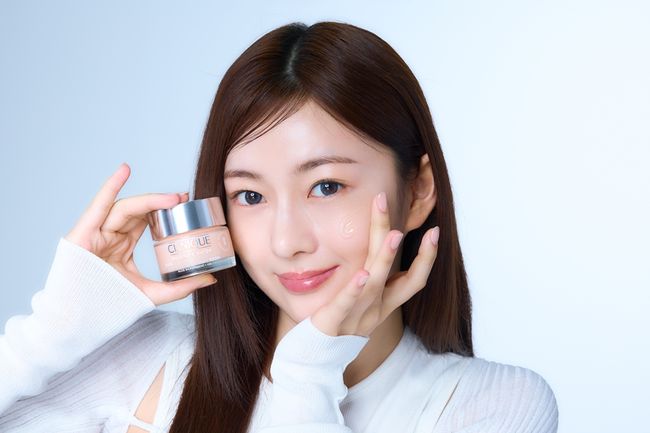데이즈드 코리아 제공