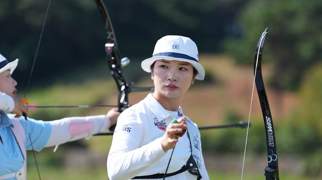 강채영.