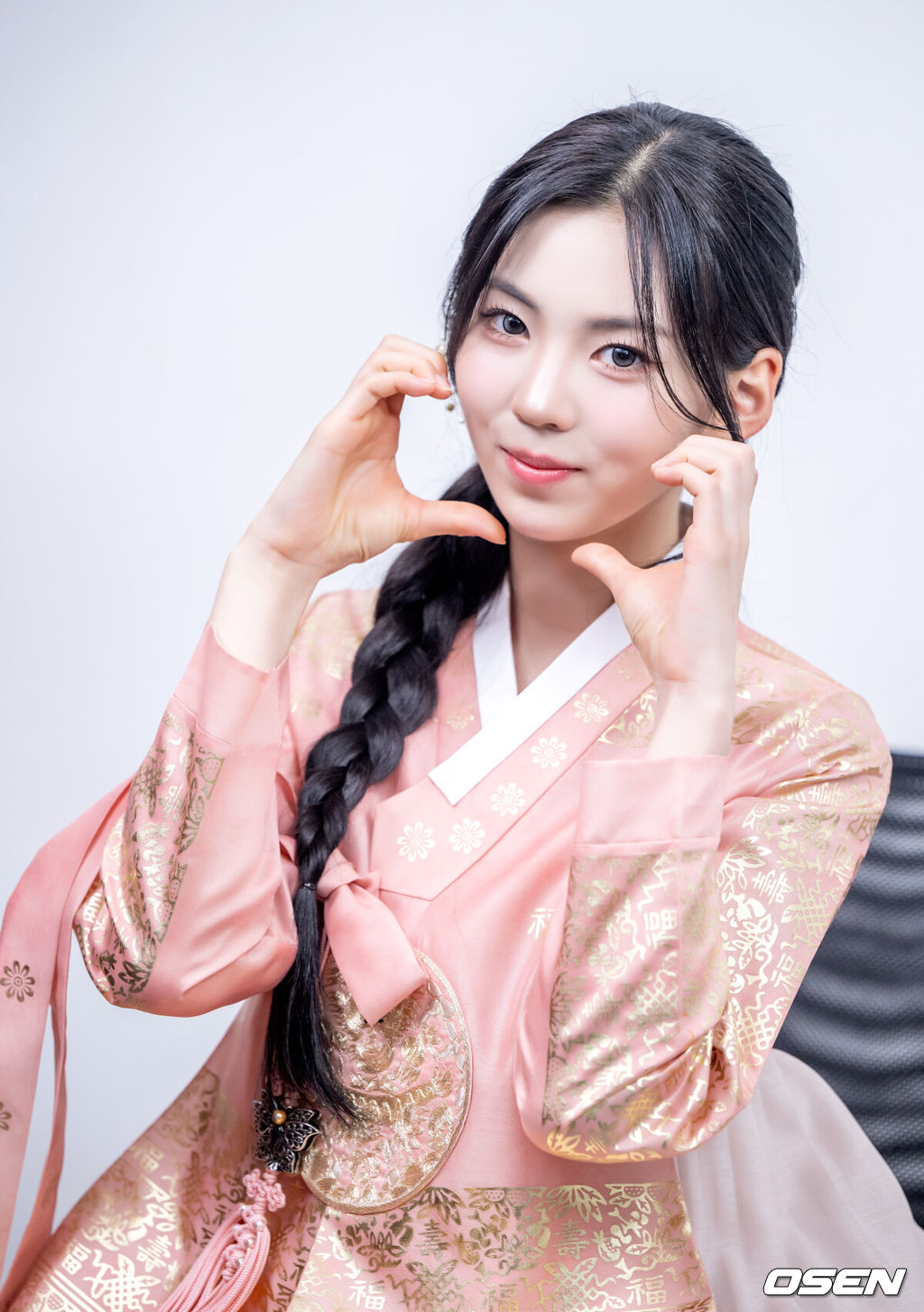 그룹 이프아이 미유 한복 인터뷰. 2025.10.04 / dreamer@osen.co.kr