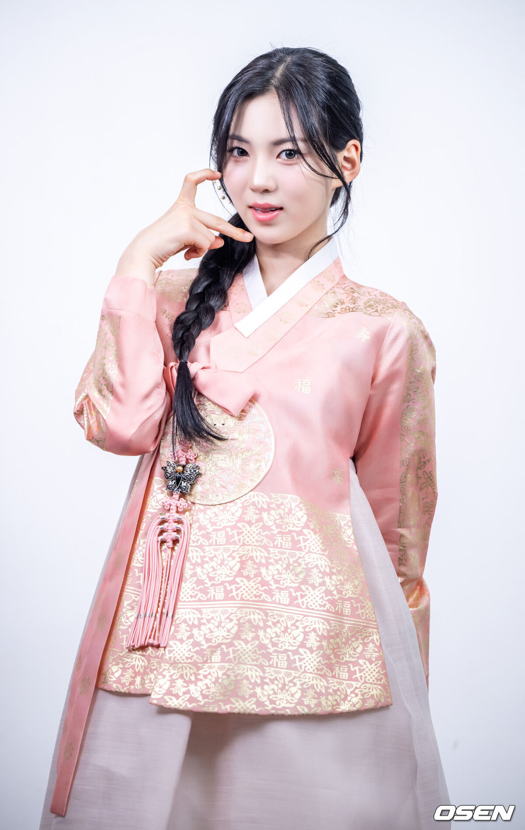 그룹 이프아이 미유 한복 인터뷰. 2025.10.04 / dreamer@osen.co.kr