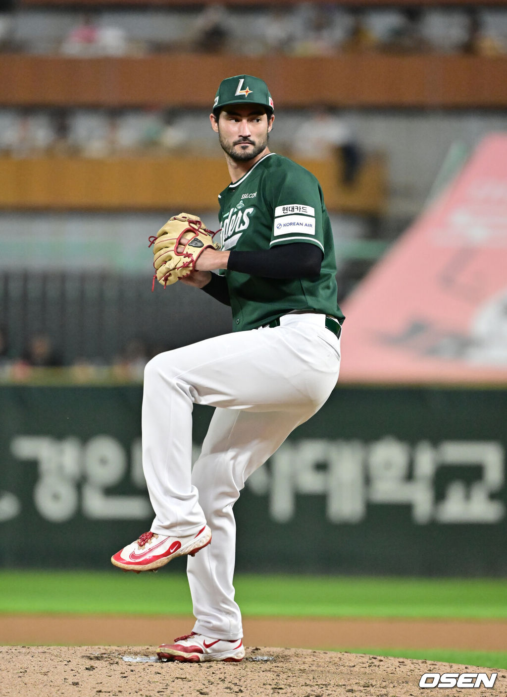 SSG 화이트 2025.09.26 / soul1014@osen.co.kr