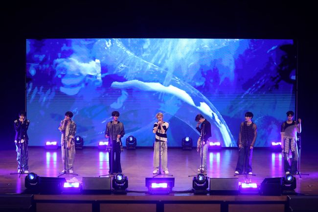 C9엔터테인먼트 제공