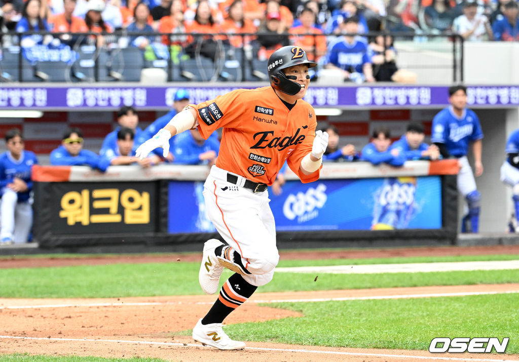 이 악물고 전력질주하는 손아섭이 부담스러웠을까