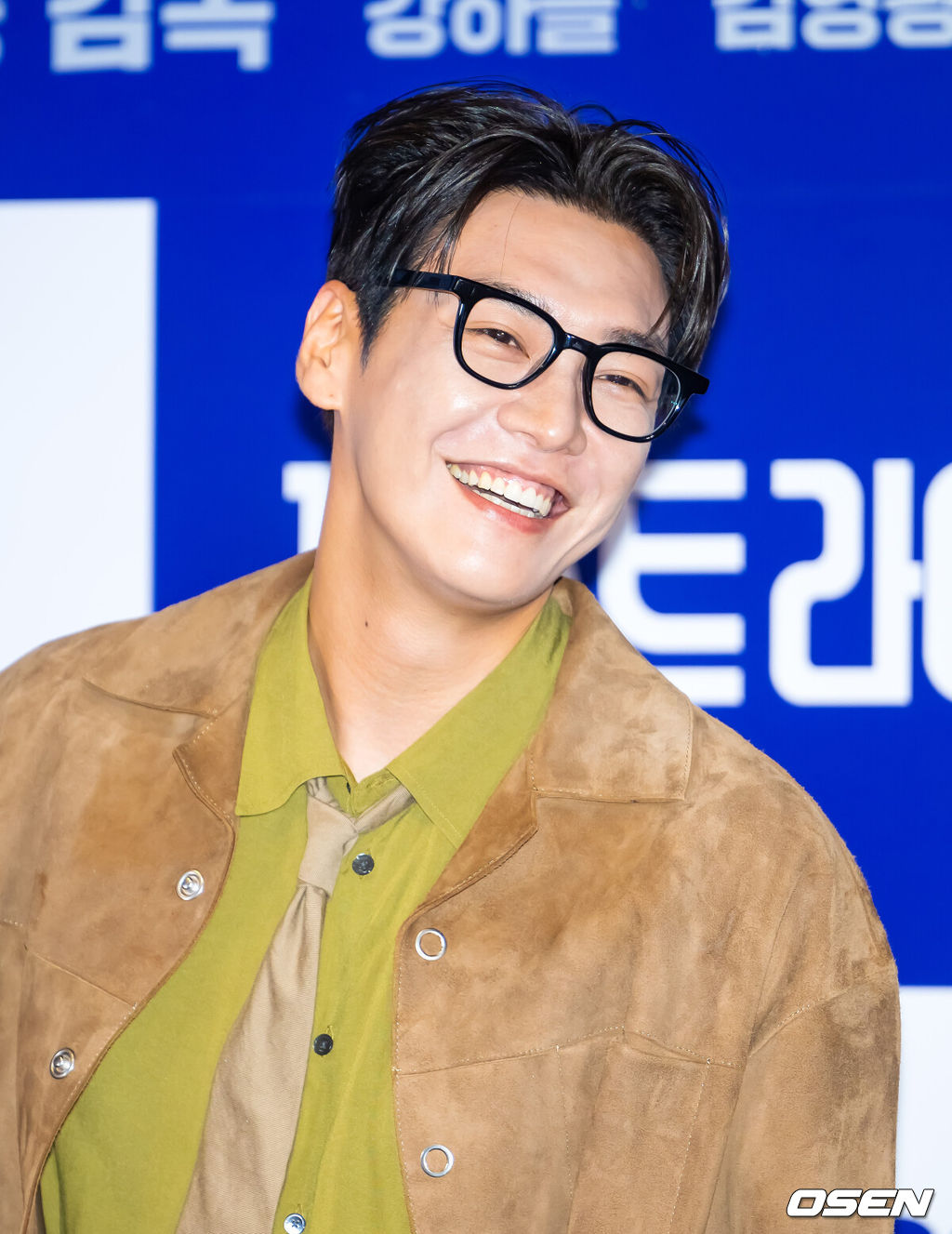 22일 서울 CGV 용산아이파크몰에서 영화 '퍼스트 라이드' 언론시사회 열렸다.'퍼스트 라이드'는 끝을 보는 놈 태정(강하늘), 해맑은 놈 도진(김영광), 잘생긴 놈 연민(차은우), 눈 뜨고 자는 놈 금복(강영석), 사랑스러운 놈 옥심(한선화)까지 뭉치면 더 웃긴 24년 지기 친구들이 첫 해외여행을 떠나는 대환장 코미디 영화. 배우 김영광이 기자간담회에서 미소짓고 있다. 2025.10.22 /rumi@osen.co.kr