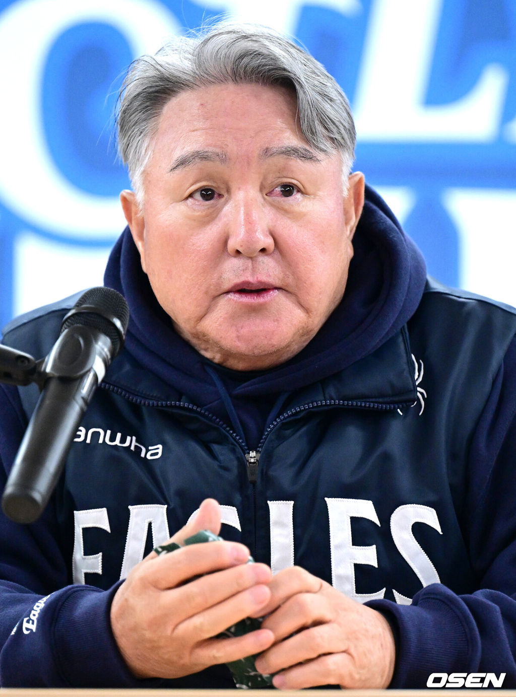 22일 대구 삼성라이온즈파크에서 ‘2025 신한 SOL Bank KBO리그’ 포스트시즌 플레이오프 4차전 삼성 라이온즈와 한화 이글스의 경기가 열린다.삼성은 원태인, 한화는 정우주를 선발로 내세운다.경기를 앞두고 한화 김경문 감독이 취재진과 질의응답 시간을 갖고 있다. 2025.10.22 / dreamer@osen.co.kr