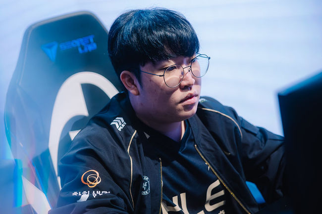 라이엇게임즈 플리커.