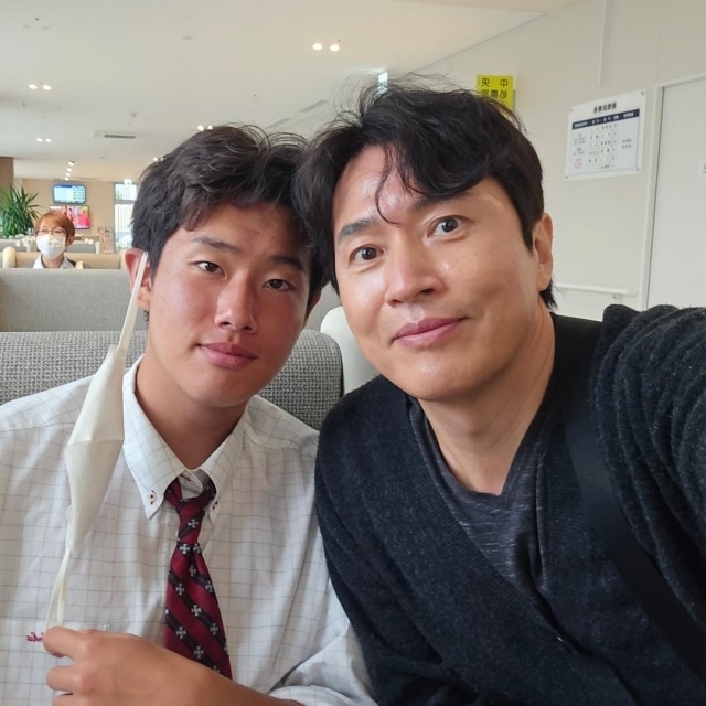 [사진] 김정민 소셜 미디어.