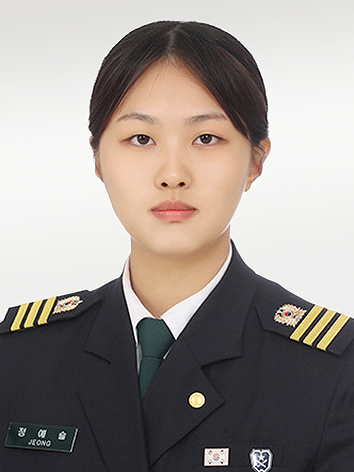 우석대 학군단 소속 정예슬(태권도학과 3년) 학생이 전쟁기념사업회가 주최한 ‘제2회 KWO 청년 안보 스피치 대회’에서 동상을 수상했다. / 우석대