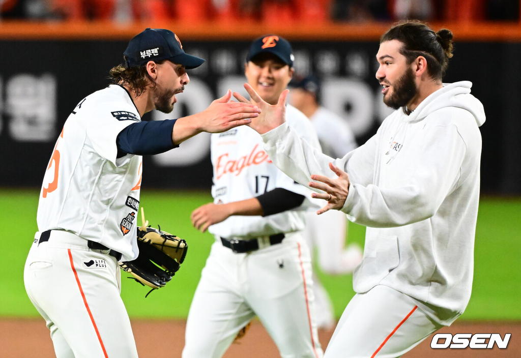 라이언 와이스와 코디 폰세./OSEN DB