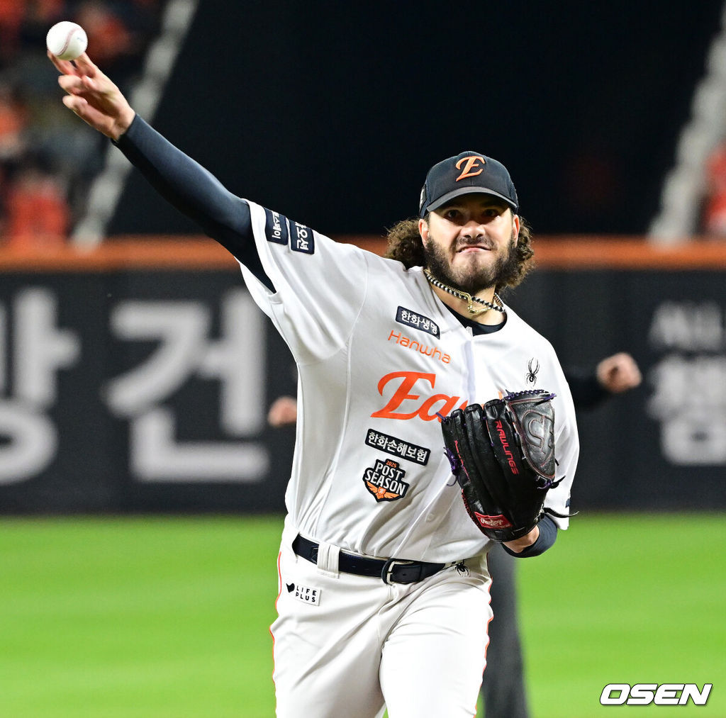 한화 코디 폰세. 2025.10.24 /sunday@osen.co.kr