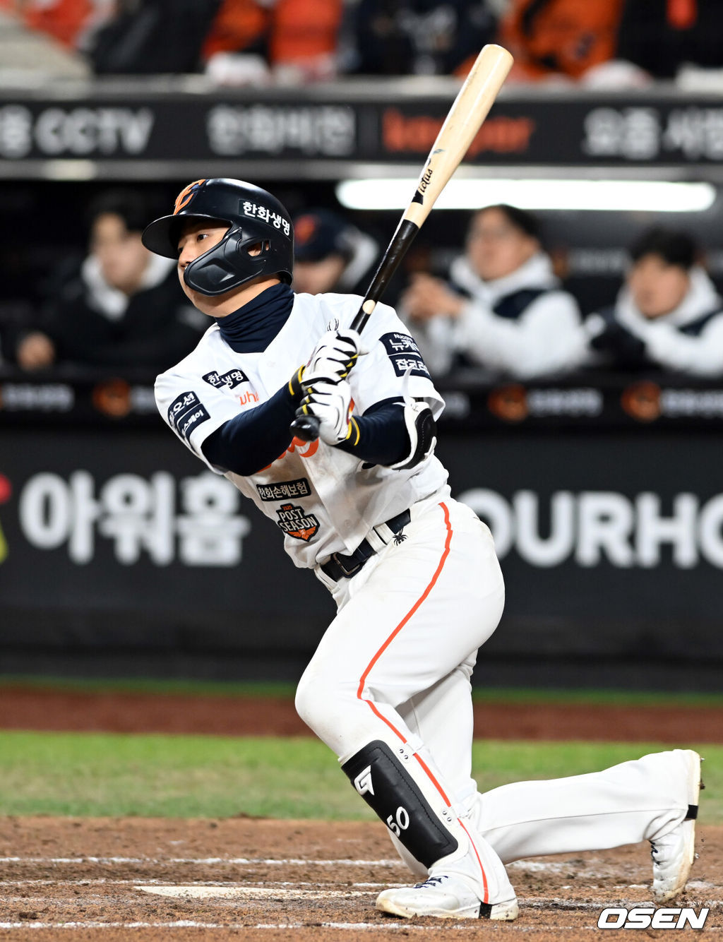 30일 대전 한화생명볼파크에서 2025 신한 SOL Bank KBO리그 포스트시즌 한국시리즈 4차전 한화 이글스와 LG 트윈스의 경기가 열렸다.이날 경기에 한화는 와이스를, LG는 치리노스를 선발투수로 내세웠다.  8회말 1사 이원석이 안타를 치고 있다.  2025.10.30/spjj@osen.co.kr