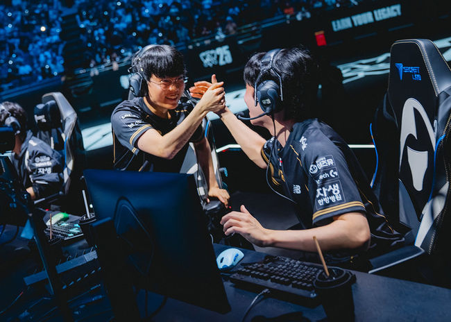 라이엇게임즈 플리커.