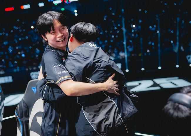 라이엇게임즈 플리커.