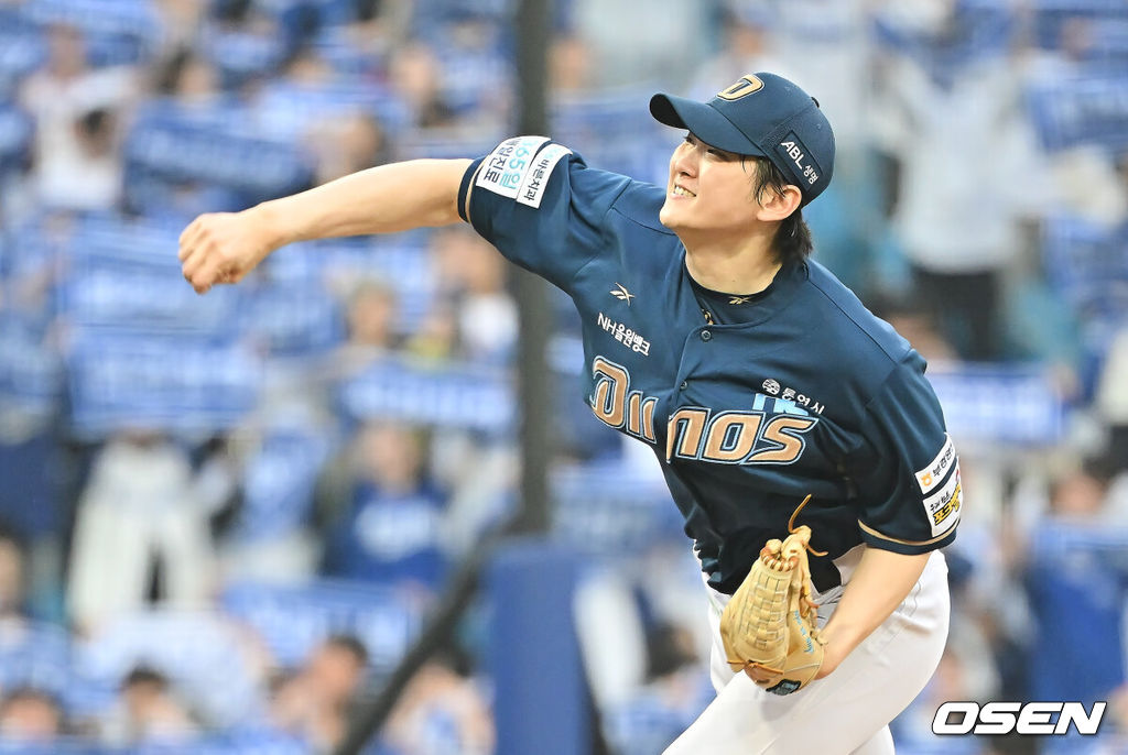 6일 대구 삼성라이온즈파크에서 2025 신한 SOL뱅크 KBO 와일드카드 결정전 삼성 라이온즈와 NC 다이노스의 경기가 열렸다. 홈팀 삼성은 후라도가 방문팀 NC는 구창모가 선발 투수로 출전했다.NC 다이노스 전사민이 역투하고 있다. 2025.10.06 / foto0307@osen.co.kr