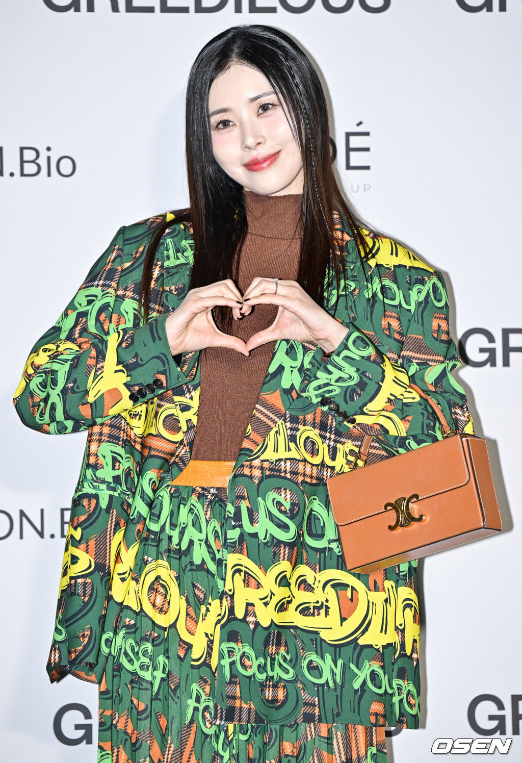 6일 서울 중구 동대문디자인플라자(DDP)에서 '2025 F/W 서울패션위크’가 열렸다. <br /><br />올해 25주년을 맞은 국내 최대 패션 행사 ‘서울패션위크’는 5일부터 9일까지 닷새간 열린다.<br /><br />변호사 서동주가 포즈를 취하고 있다. 2025.02.06 /cej@osen.co.kr