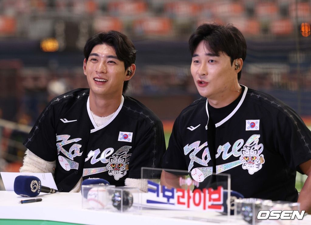 8일 서울 구로구 고척스카이돔에서 ‘2025 NAVER K-BASEBALL SERIES’ 대한민국 야구 대표팀과 체코 야구 대표팀의 경기가 열린다. 샌프란시스코 자이언츠 이정후, 애틀랜타 브레이브스에서 FA가 된 김하성이 KBO LIVE를 진행하고 있다. 2025.11.08 /cej@osen.co.kr