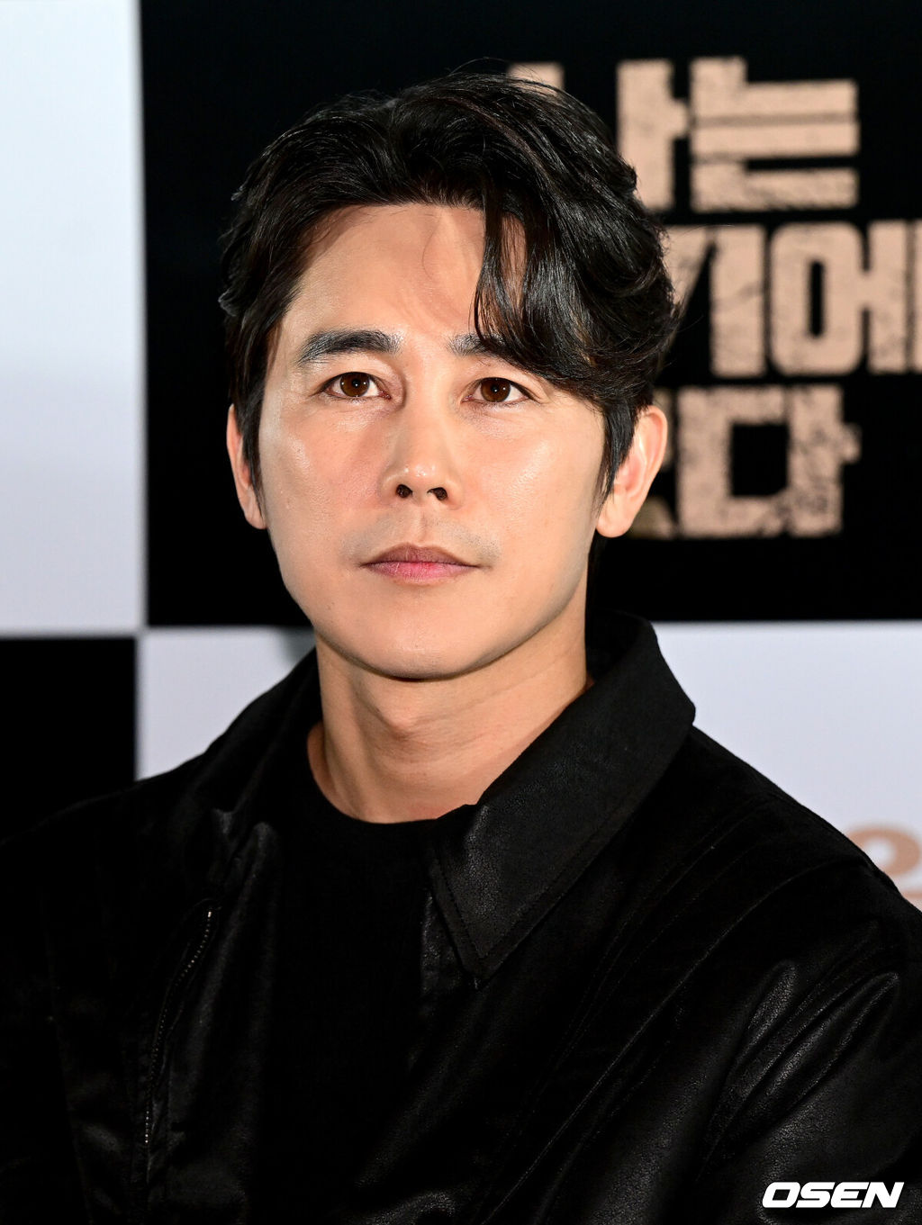 7일 오후 서울 자양동 롯데시네마 건대입구에서 영화 ‘나는 여기에 있다’ (감독 신근호) 언론시사회 및 간담회가 열렸다.배우 정태우가 간담회에 참석해 인사말을 준비하고 있다. 2023.04.07 / dreamer@osen.co.kr