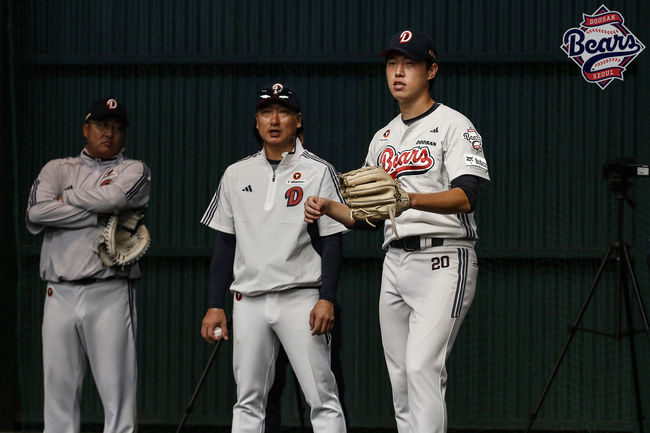 두산 베어스 제공