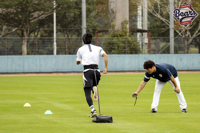 두산 베어스 제공