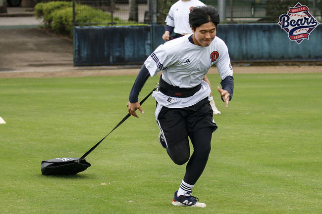 두산 베어스 제공