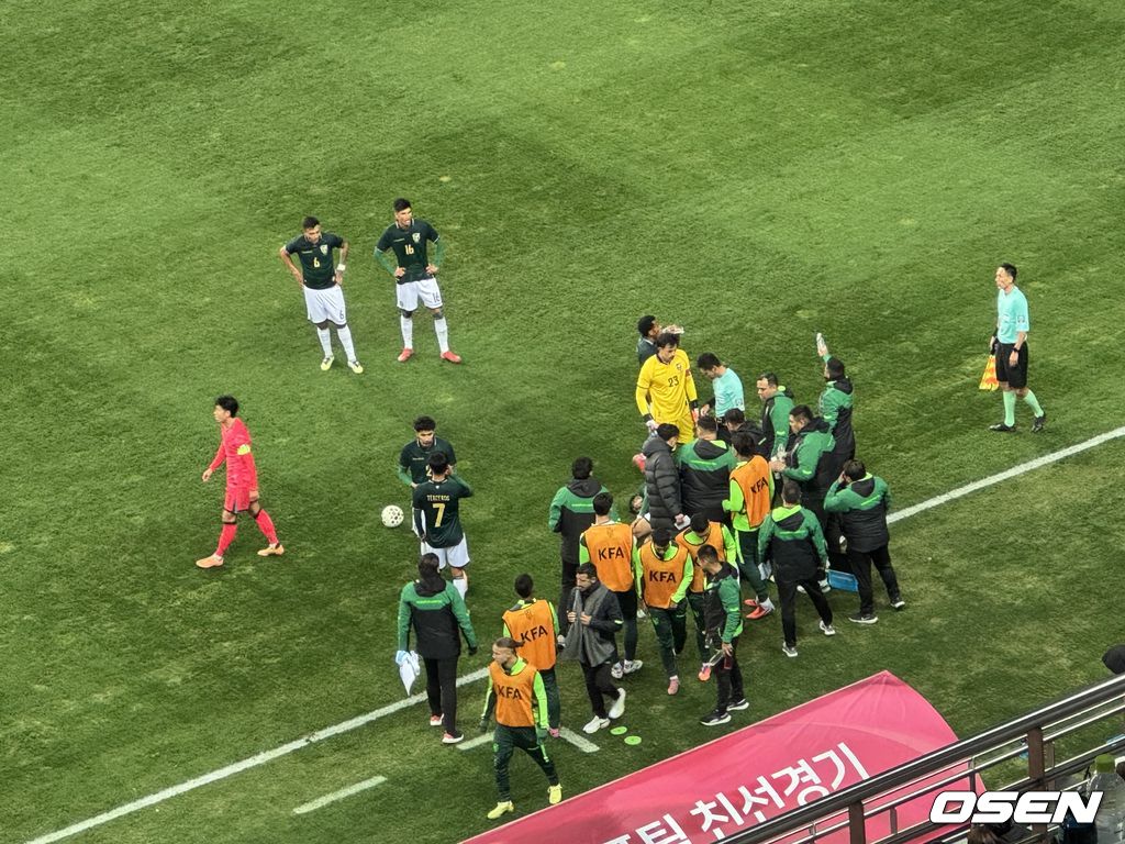 [사진] 반칙 직후 모습 / 노진주 기자