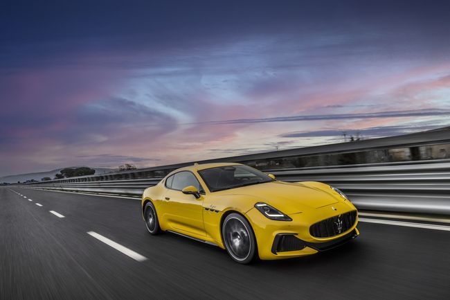 마세라티 이탈리안 고성능 GT 그란투리스모.