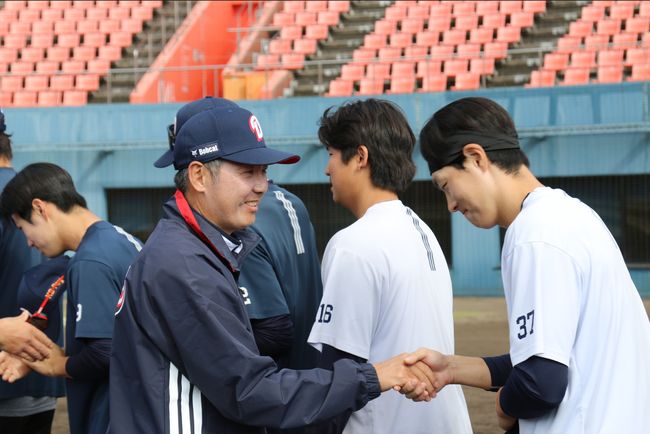 두산 베어스 제공