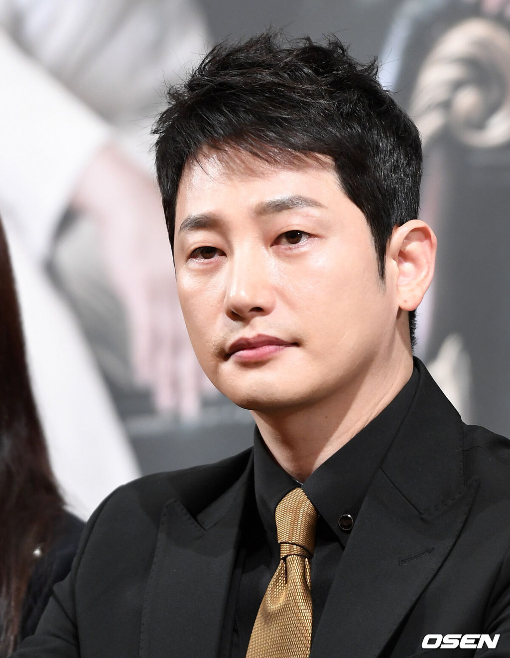 24일 오후 서울 강남구 임피리얼팰리스서울에서 TV CHOSUN 특별기획 '바벨' 제작발표회가 열렸다.배우 박시후가 취재진의 질문을 듣고 있다./sunday@osen.co.kr