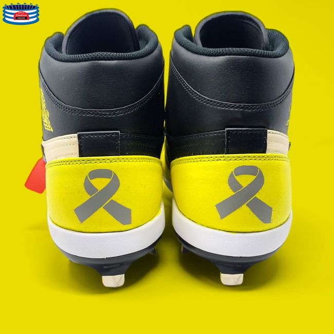 2020년 폰세가 메이저리그 데뷔전 때 신었던 스파이크 /Stadium Custom Kicks SNS