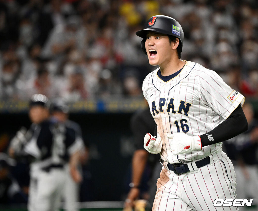  이강철 감독이 이끄는 대한민국 월드베이스볼클래식(WBC) 대표팀이 10일 일본 도쿄돔에서 일본과 1라운드 B조 경기를 가졌다.3회말 역전에 성공한 일본 오타니가 더그아웃으로 향하며 기뻐하고 있다. 2023.03.10 /spjj@osen.co.kr