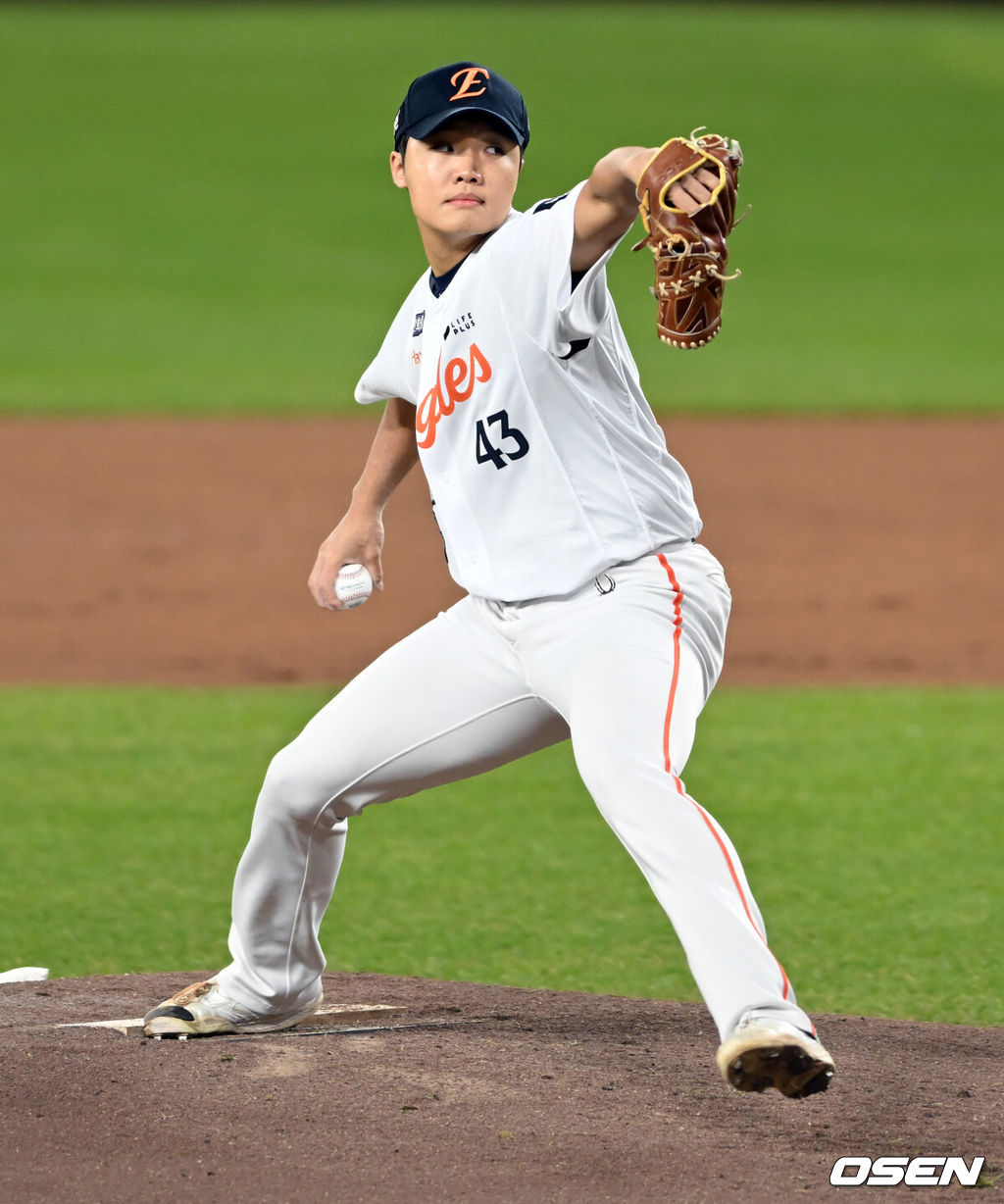 한화 이글스 정우주. /OSEN DB