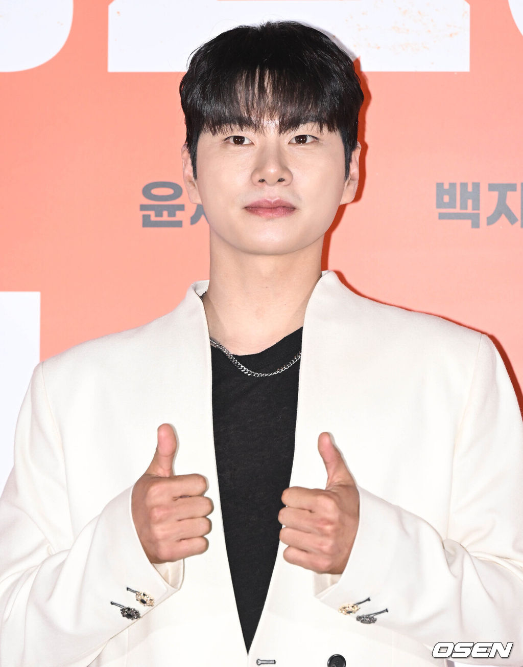 14일 오후 서울 용산구 CGV용산아이파크몰에서 영화 '웅남이(감독 박성광)’ 언론배급시사회가 열렸다.배우 이이경이 포즈를 취하고 있다. 2023.03.14 /cej@osen.co.kr