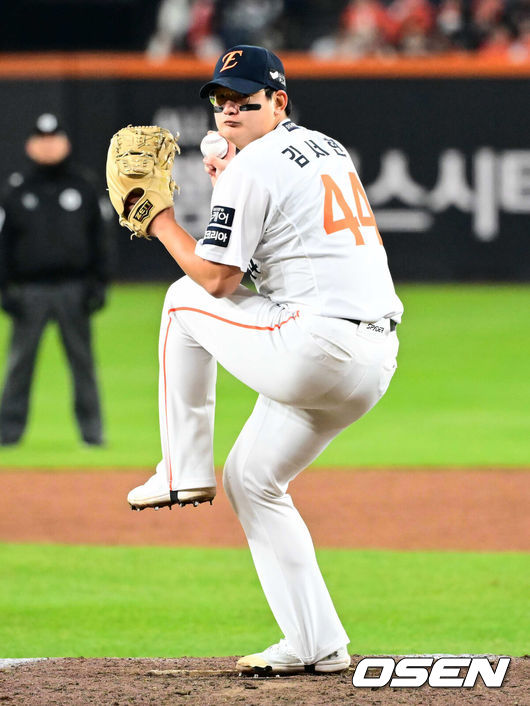 [OSEN=대전, 지형준 기자] 한화 김서현. 2025.10.29 /jpnews@osen.co.kr