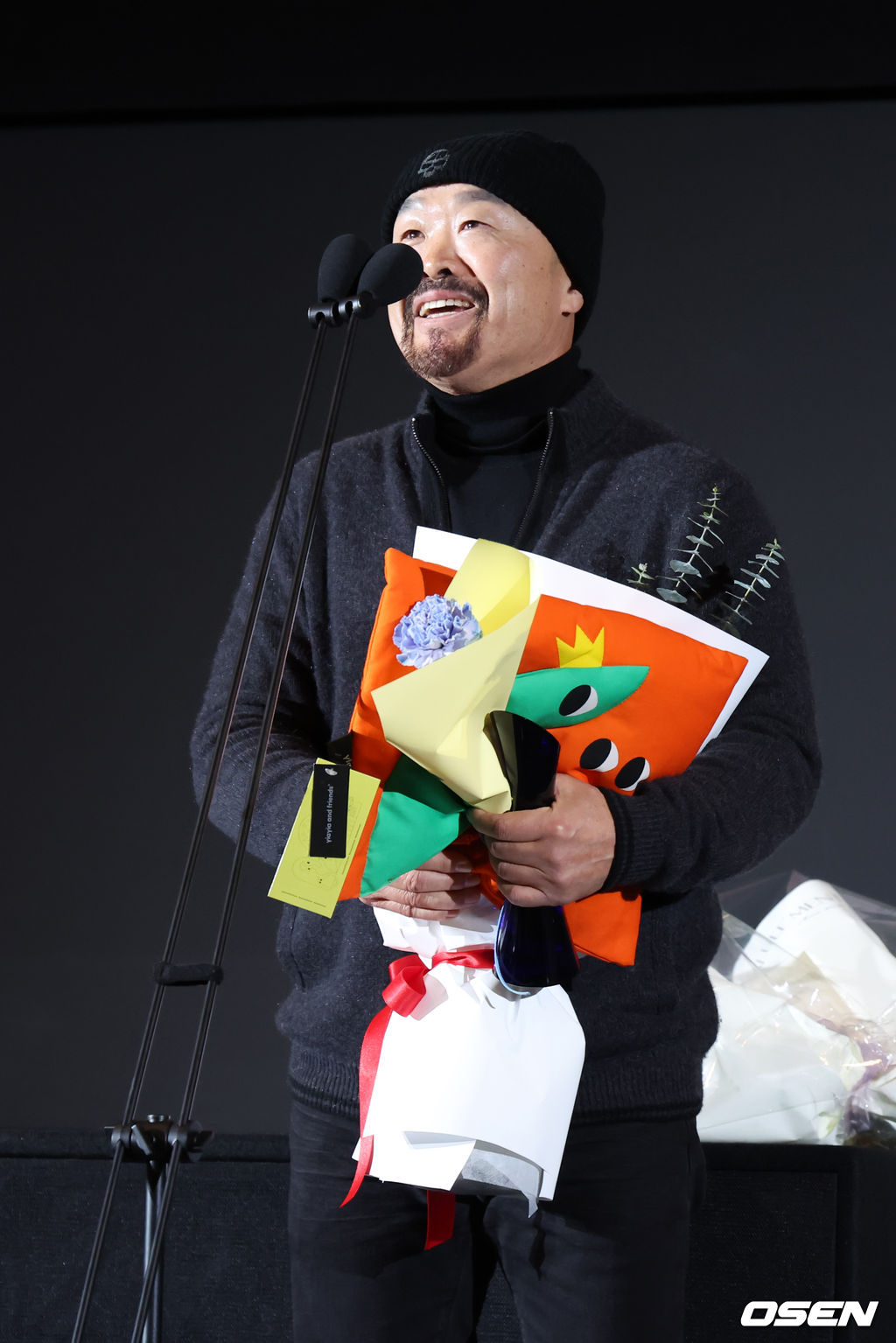 LG 트윈스 김용일 수석 트레이닝코치는 4일 서울 영등포 타임스퀘어 CGV 영등포 스크린X관에서 열린 스포츠서울의 ‘올해의 상' 시상식에서 코치상을 수상했다. / LG 트윈스 제공